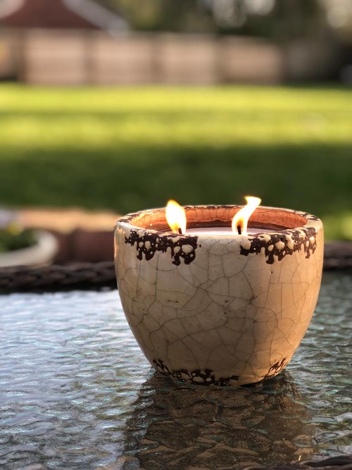 Murphy's Naturals Ceramic Garden Candle (Ivory or Green) - YourGardenStop